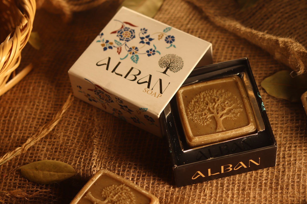 Alban Orient Spice Clove Warmth Soap